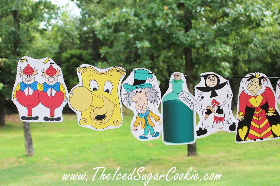 Alice In Wonderland Photo Booth Props Cutouts Free Printables Banners Birthday Party Ideas